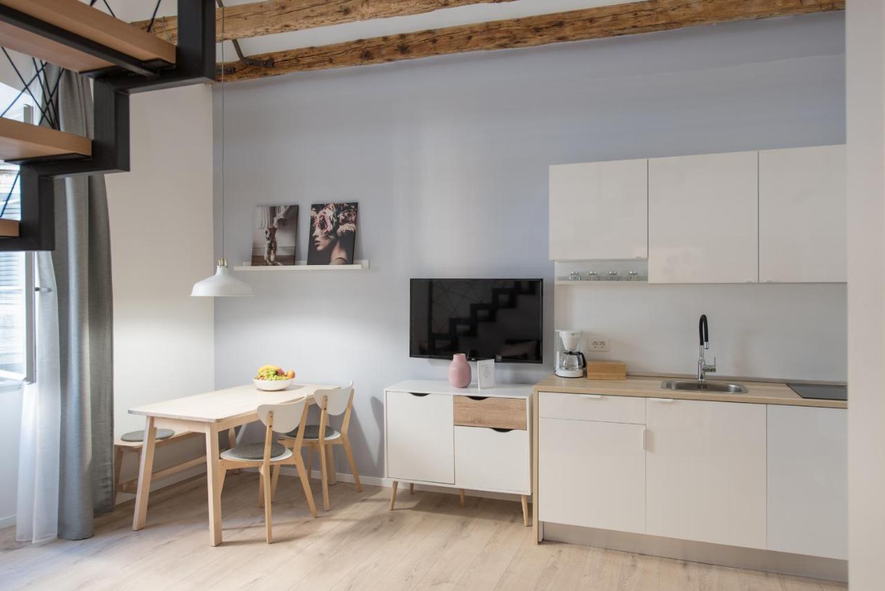Apartamento Deluxe Gladiators House - Parking Included Pula Exterior foto