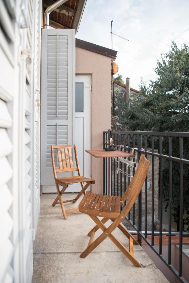 Apartamento Deluxe Gladiators House - Parking Included Pula Exterior foto