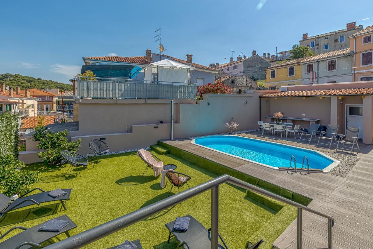 Apartamento Deluxe Gladiators House - Parking Included Pula Exterior foto